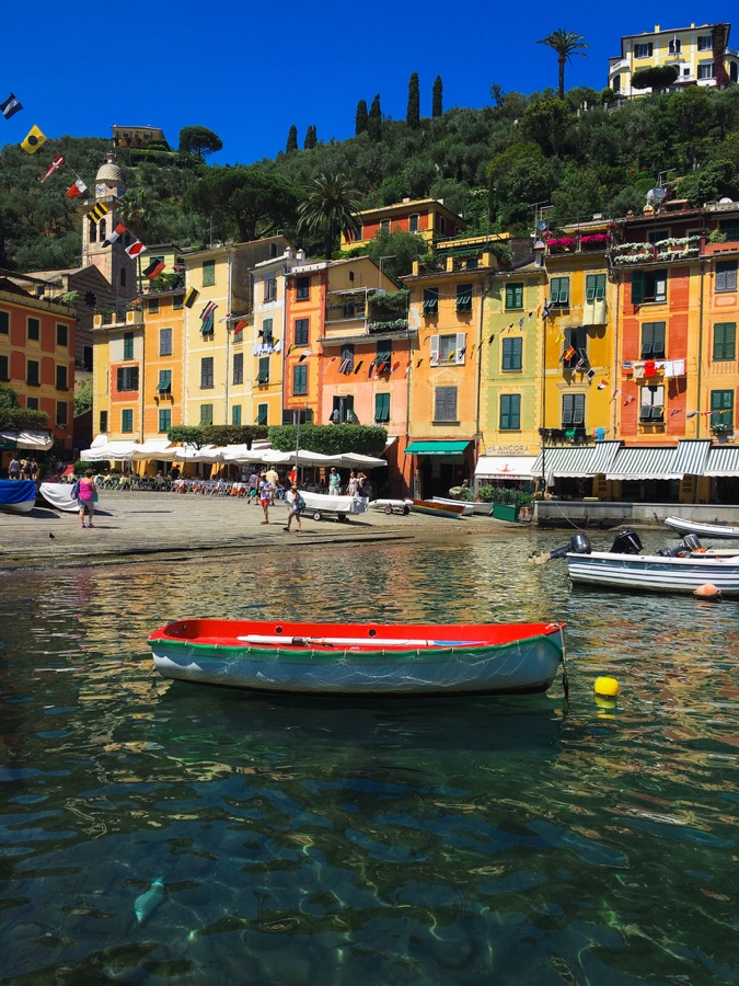 RedDot M9 Leica-inspired Lightroom preset preview in Portofino