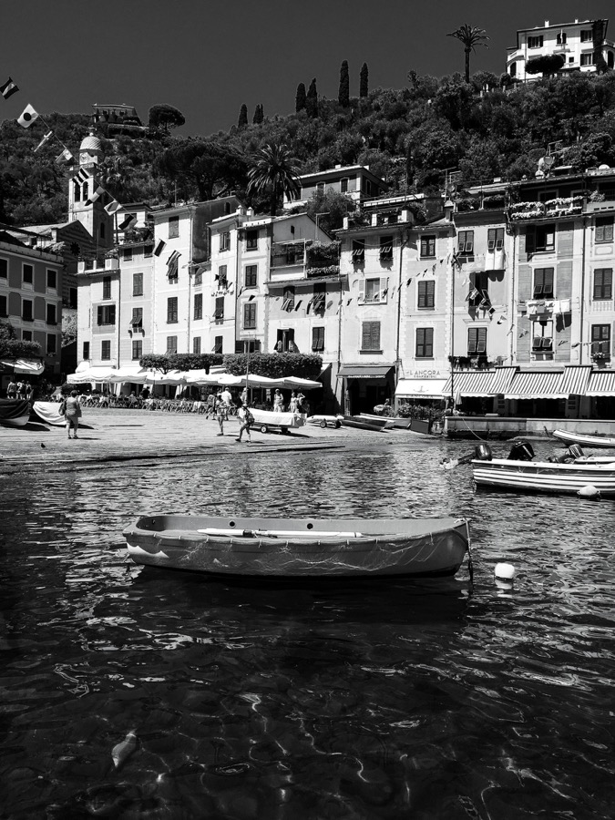 RedDot Selenium preset applied to the Portofino photograph